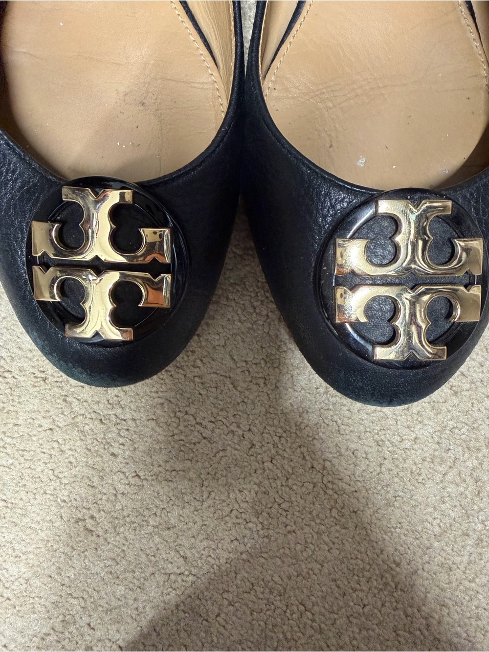 Tory Burch Black Leather Logo Medallion Ballet Flats - Picture 2 of 6